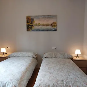  Habitación en casa particular En Con Zonas Comunes Compartida H2